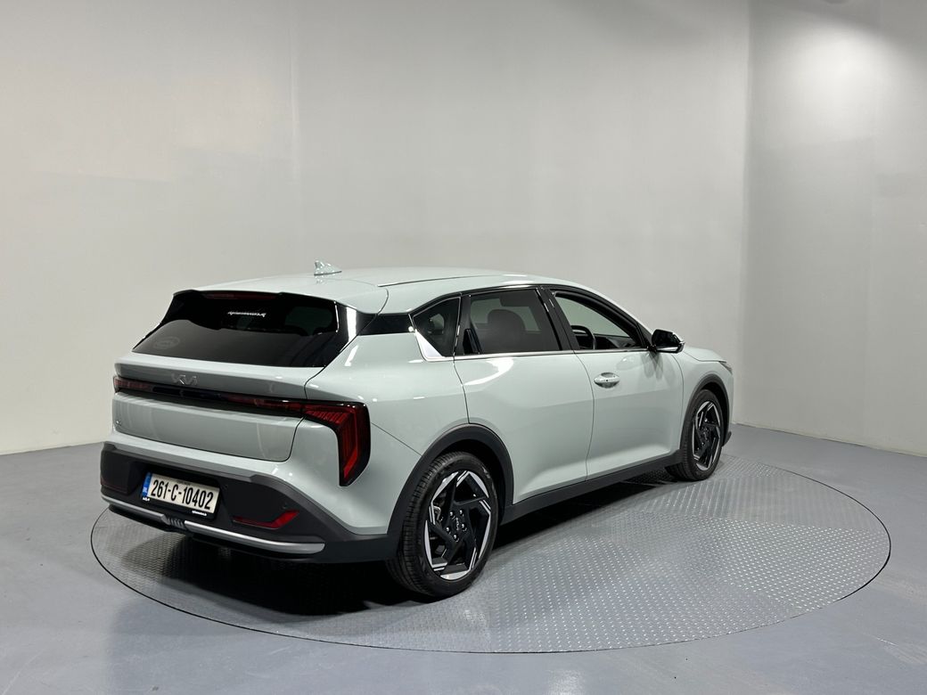 2026 Kia K4