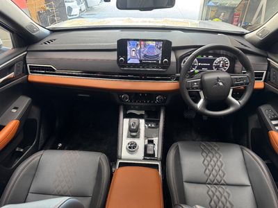 2024 Mitsubishi Outlander