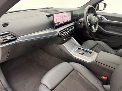 2024 BMW i4