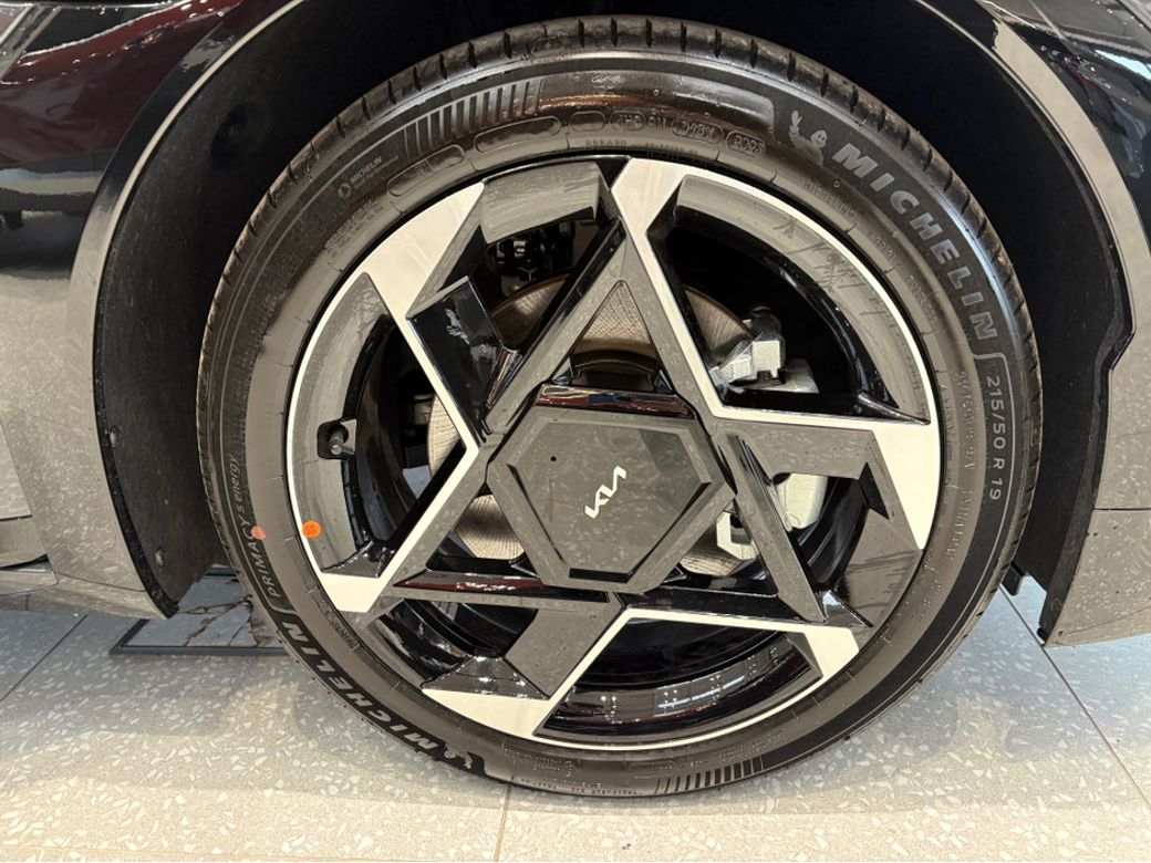 2026 Kia EV4