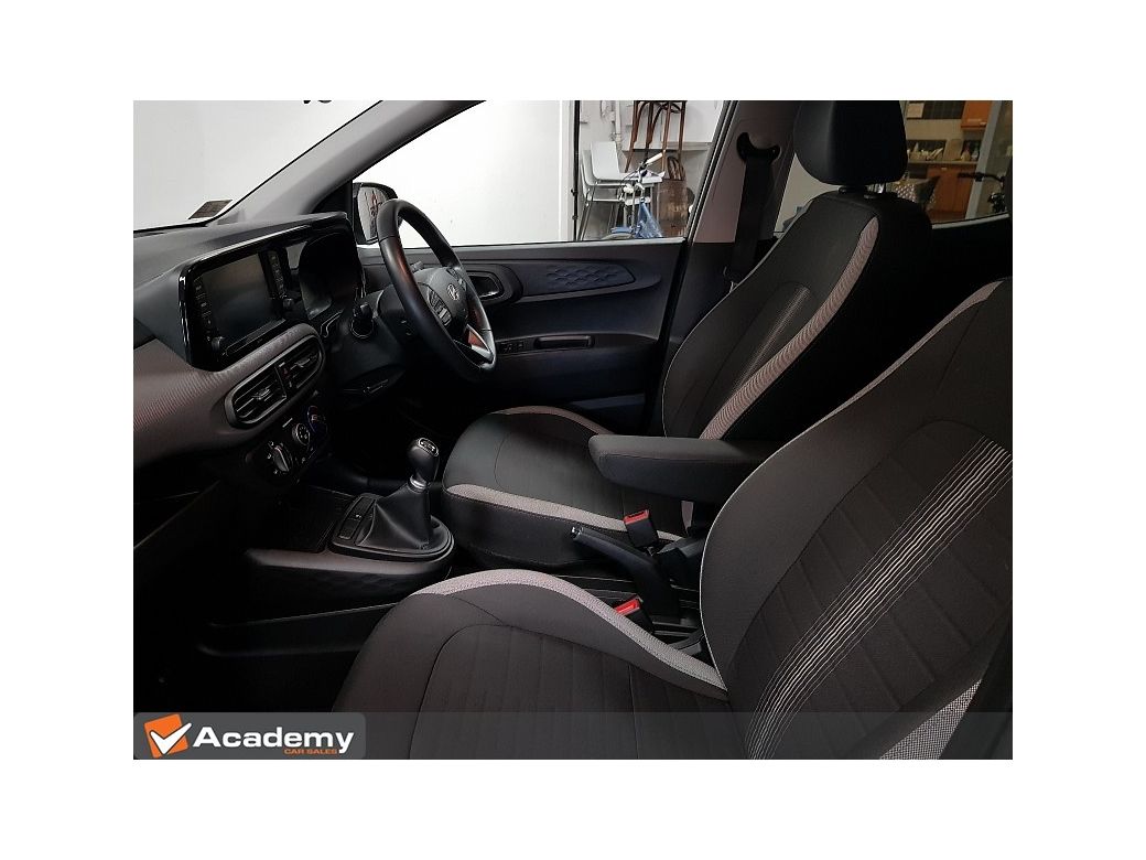 2023 Hyundai i10