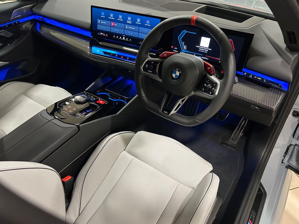 2025 BMW M5