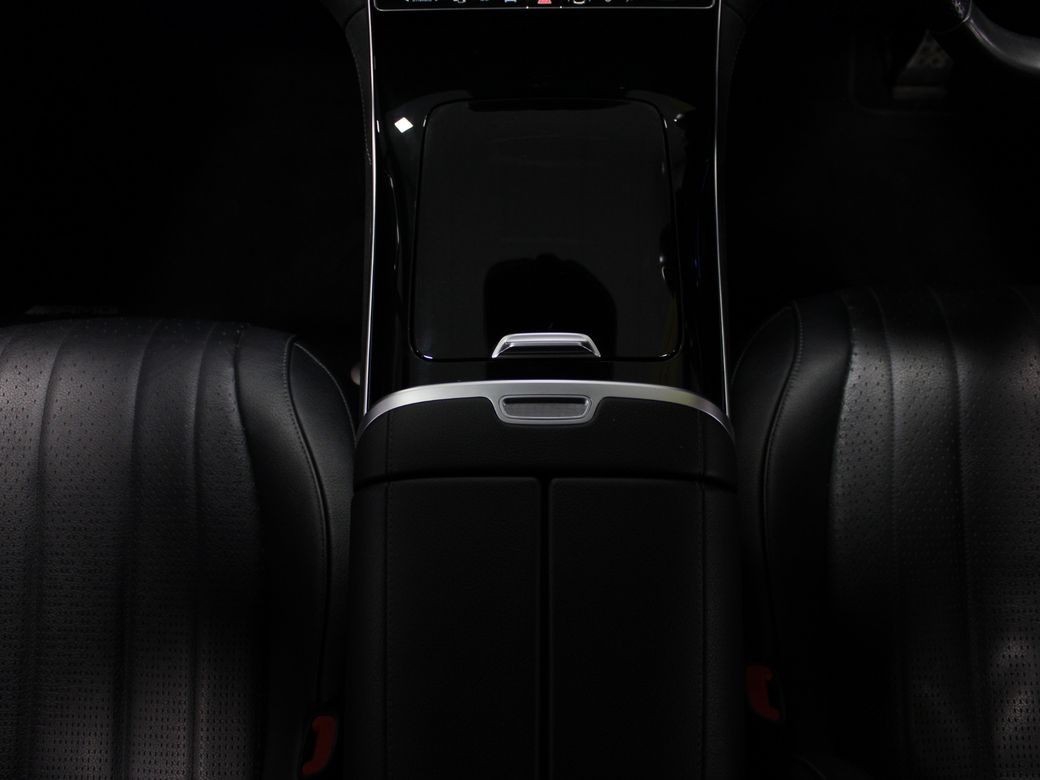 2023 Mercedes-Benz EQE