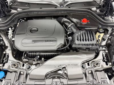 2022 Mini Hatch