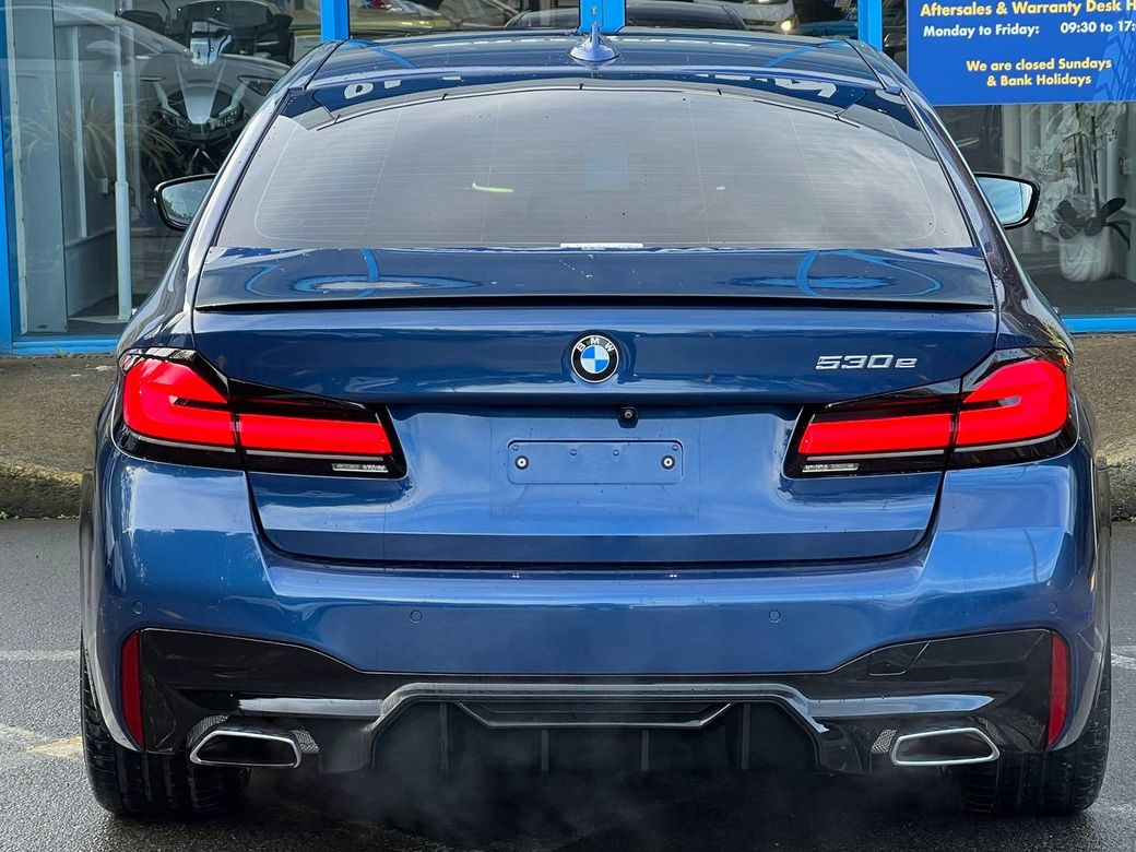 2021 BMW 5 Series
