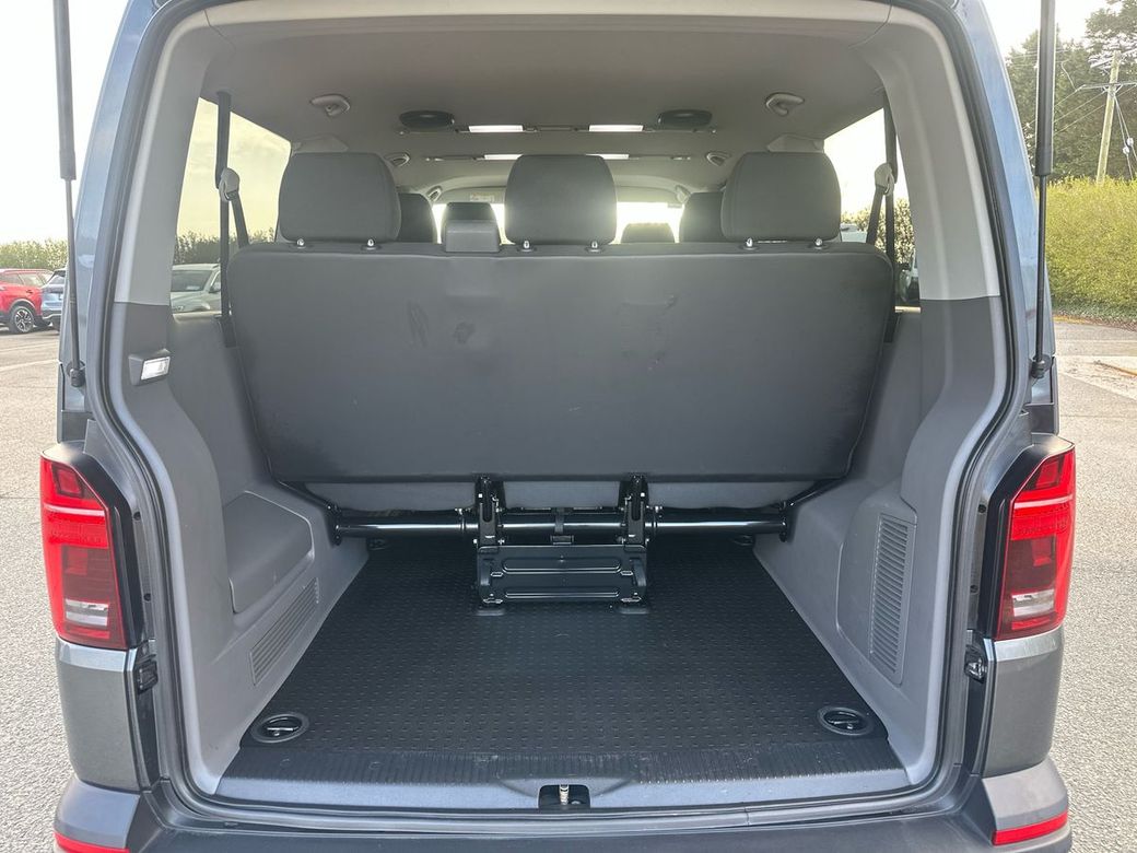 2020 Volkswagen Shuttle