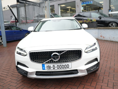 2019 Volvo V90 Cross Country