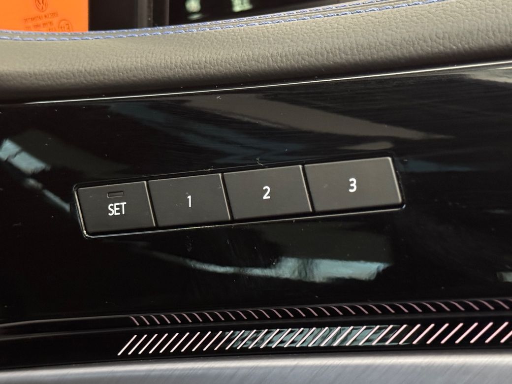 2025 Volkswagen Touareg