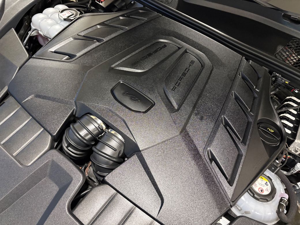 2024 Porsche Cayenne