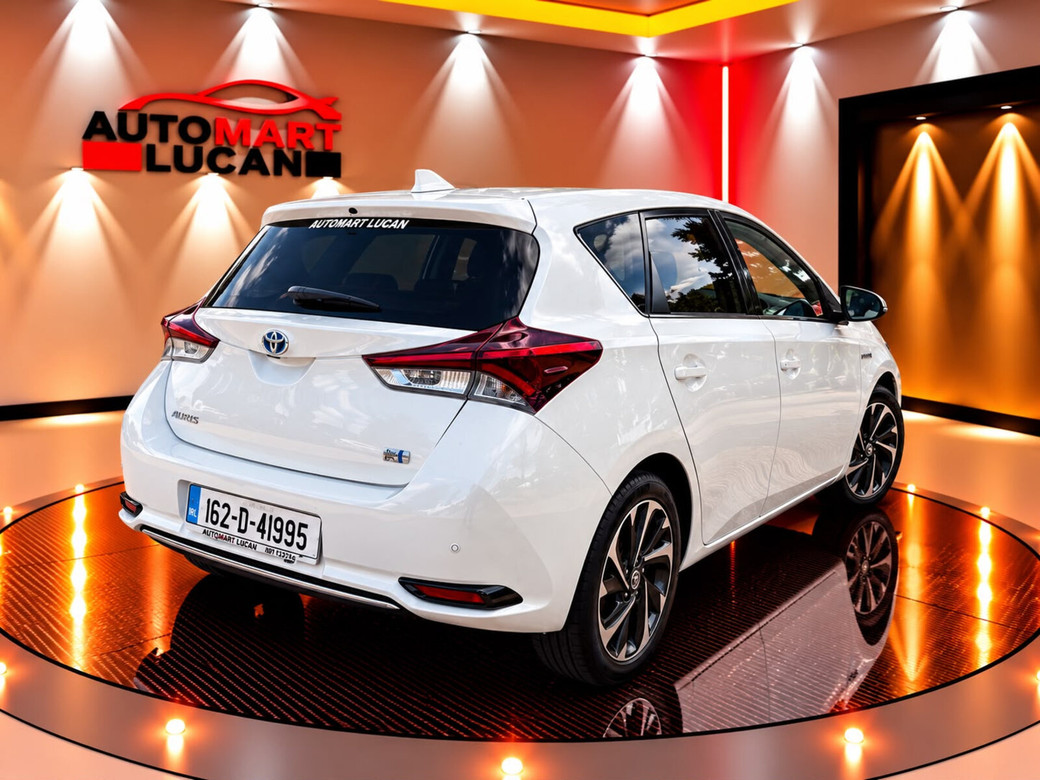 2016 Toyota Auris