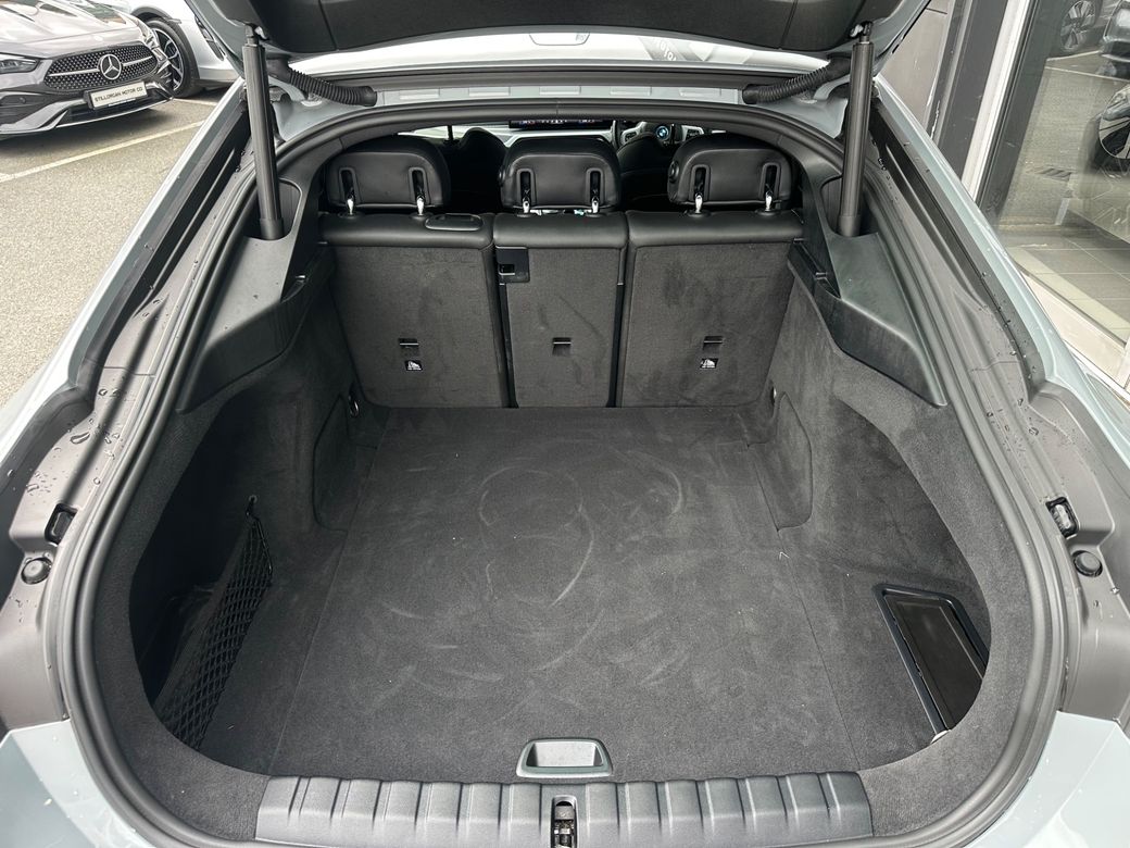2024 BMW i4