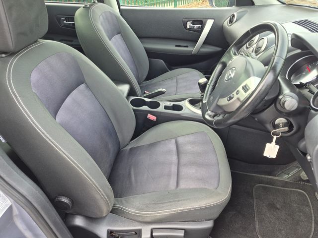 2013 Nissan Qashqai +2