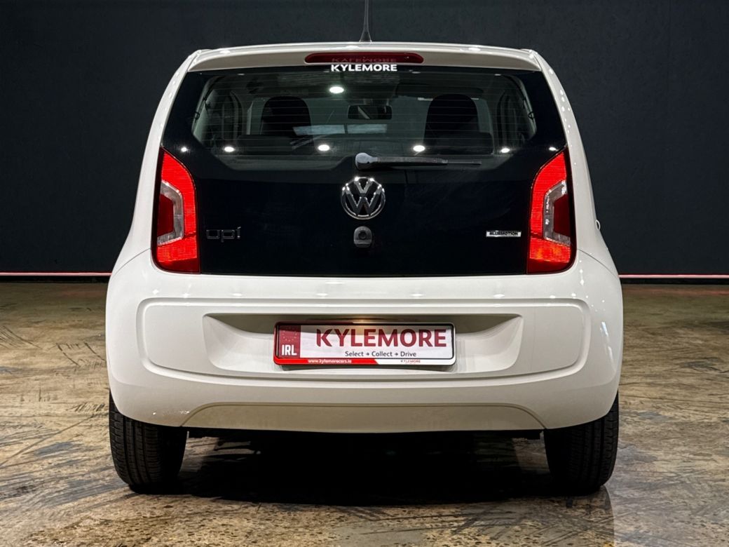 2016 Volkswagen up!