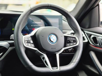 2025 BMW i4