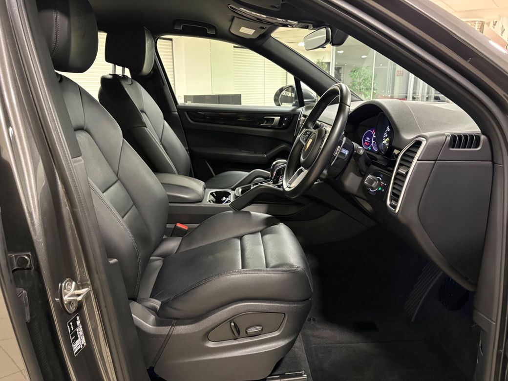 2022 Porsche Cayenne