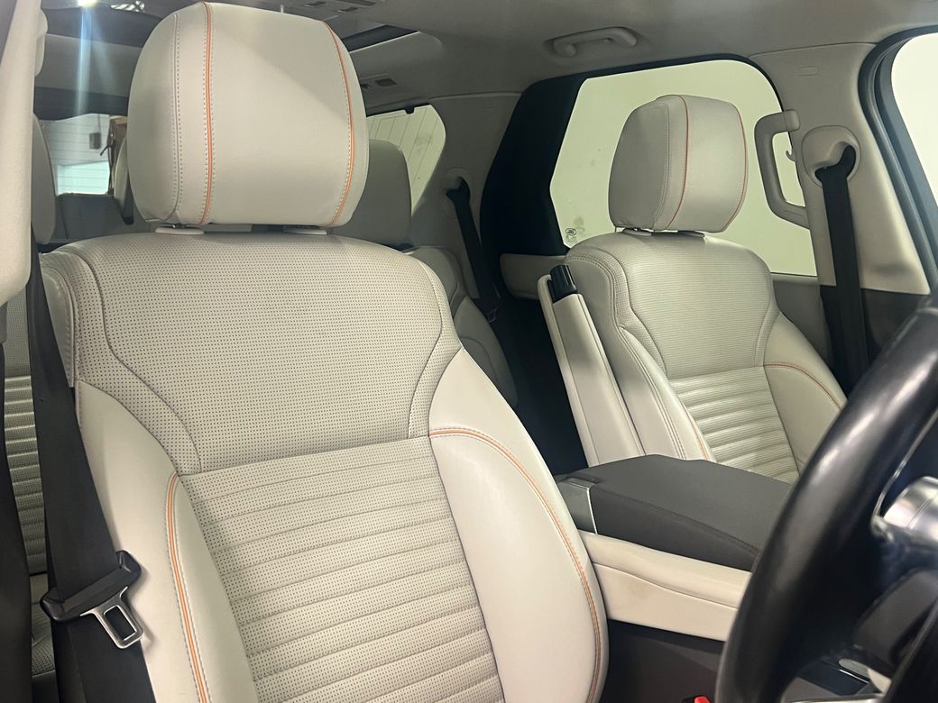 2017 Land Rover Discovery