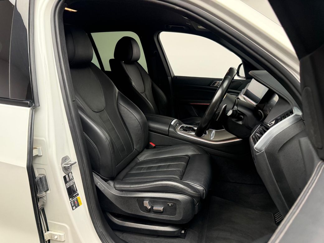 2023 BMW X5