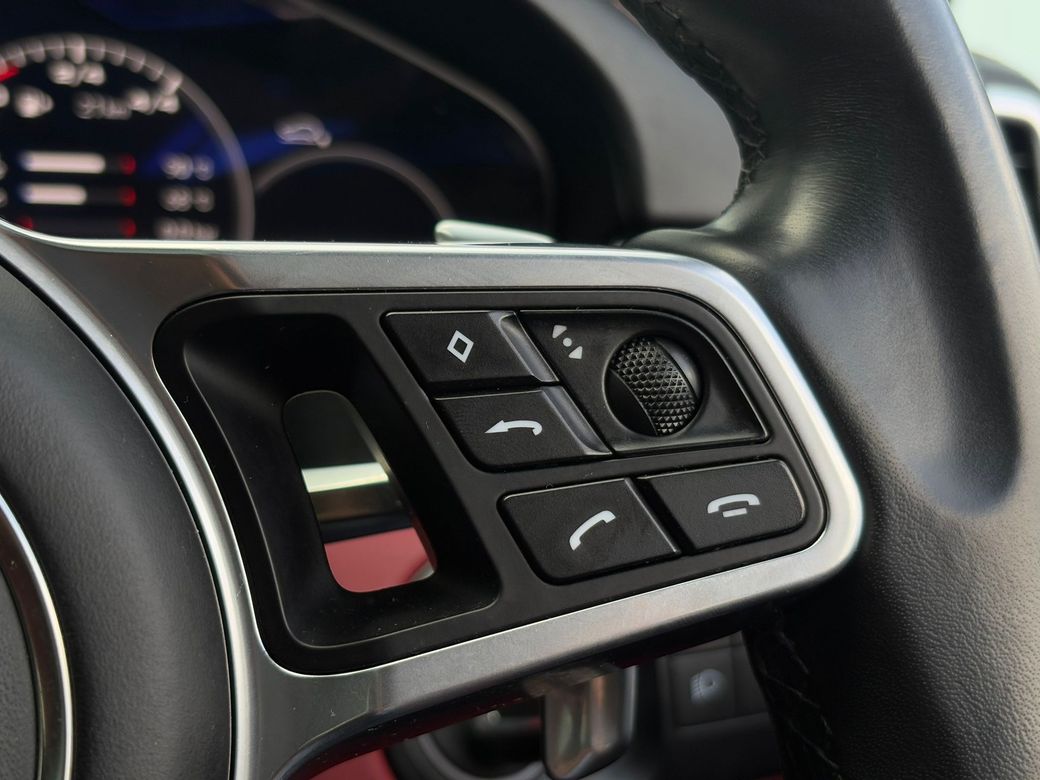 2023 Porsche Cayenne