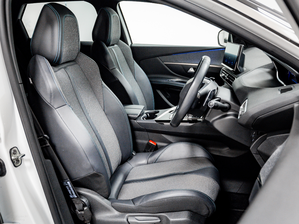 2023 Peugeot 3008