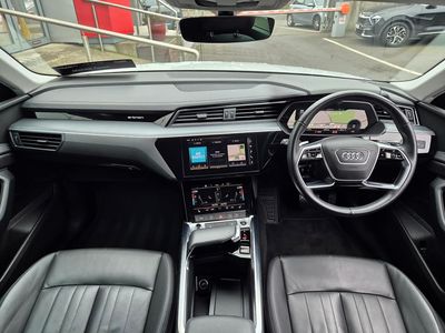 2022 Audi e-tron