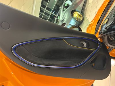 2023 McLaren Artura