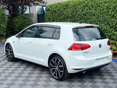 2016 Volkswagen Golf