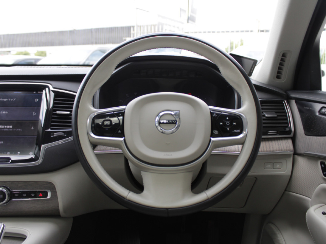 2022 Volvo XC90