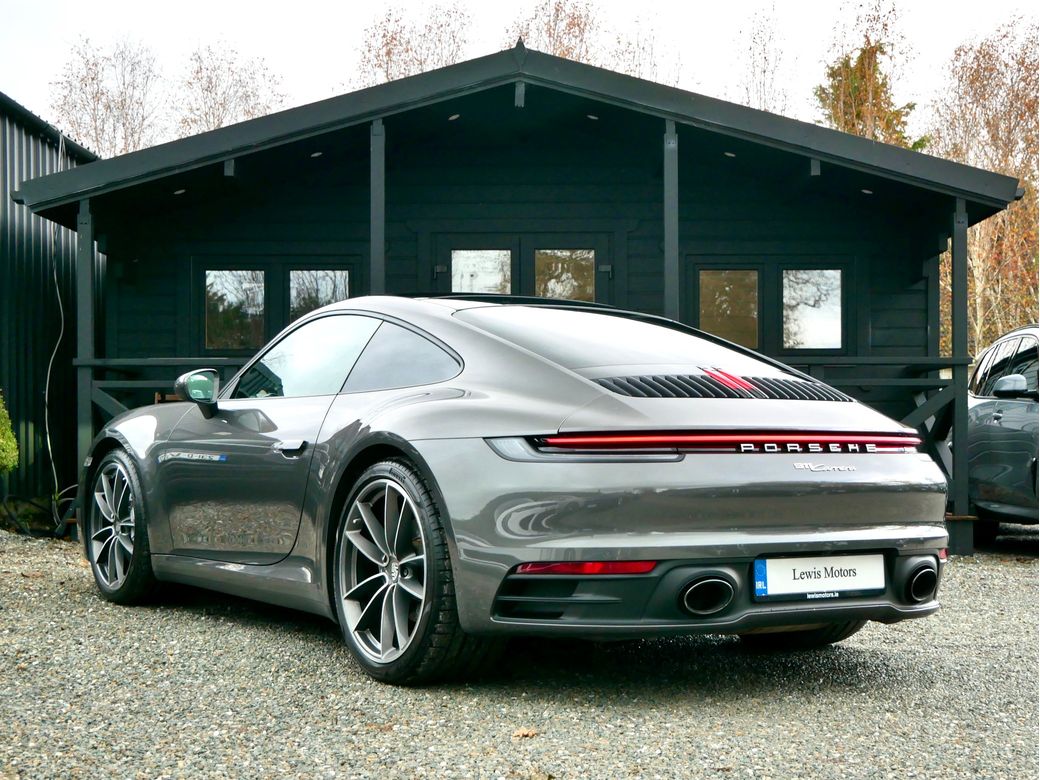 2020 Porsche 911
