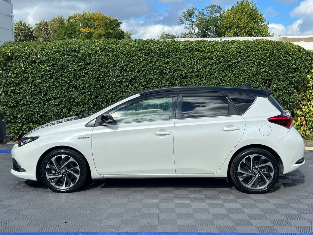 2017 Toyota Auris