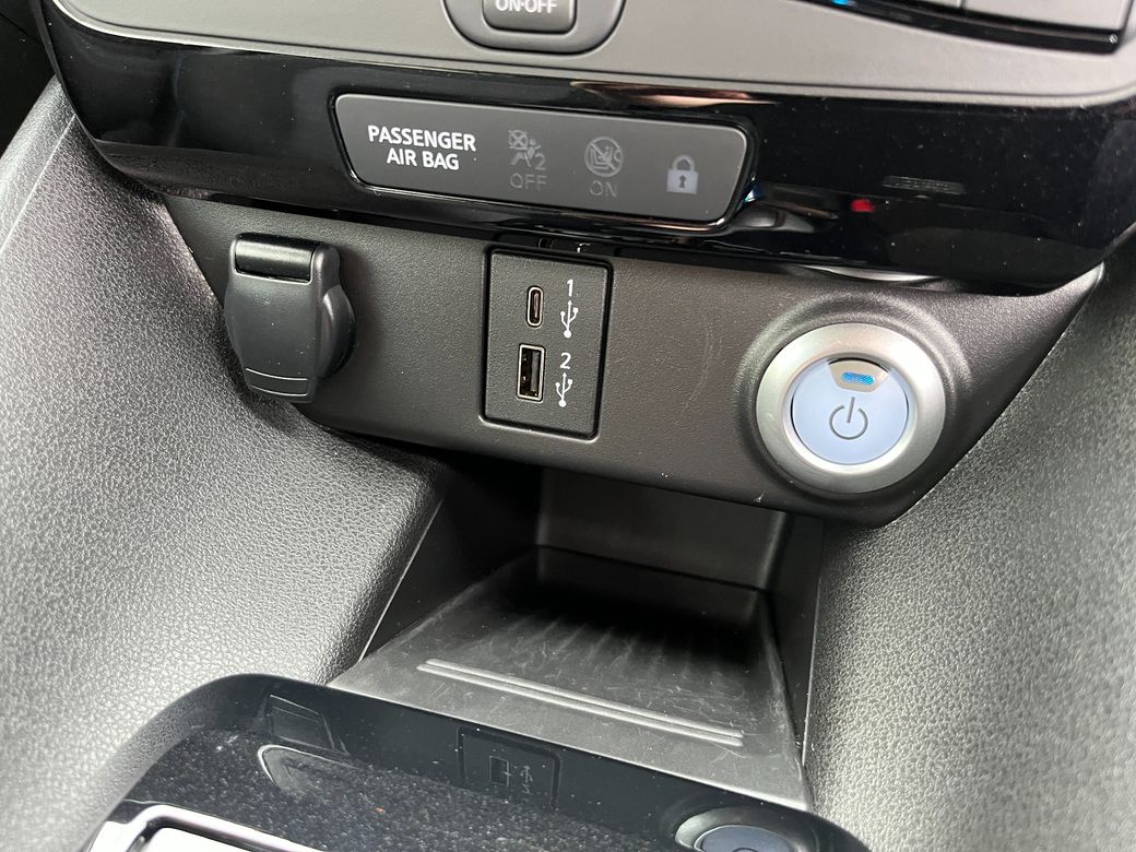 2025 Nissan Leaf