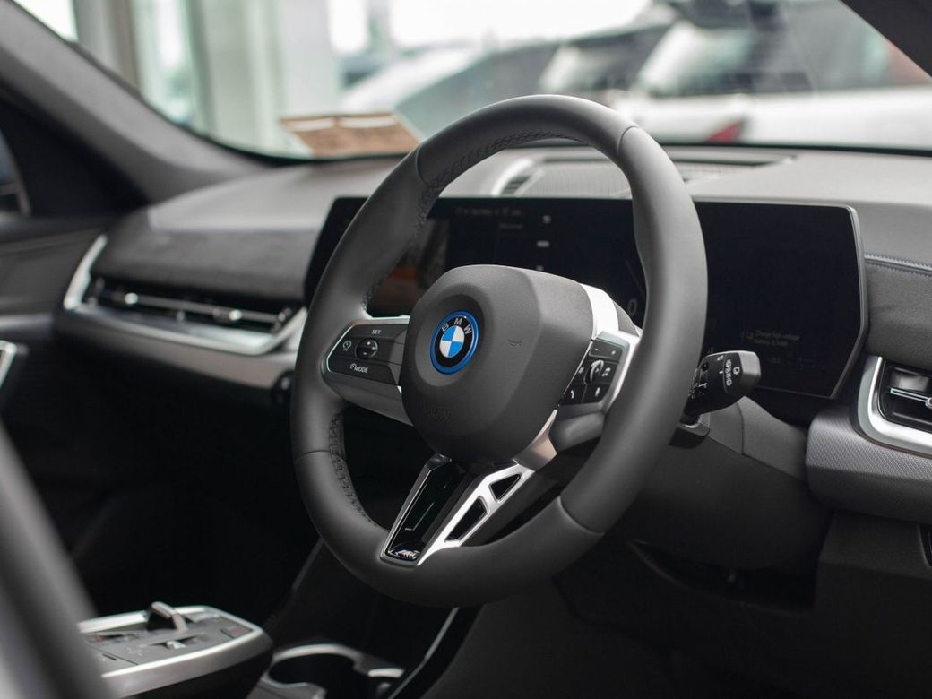 2025 BMW X1