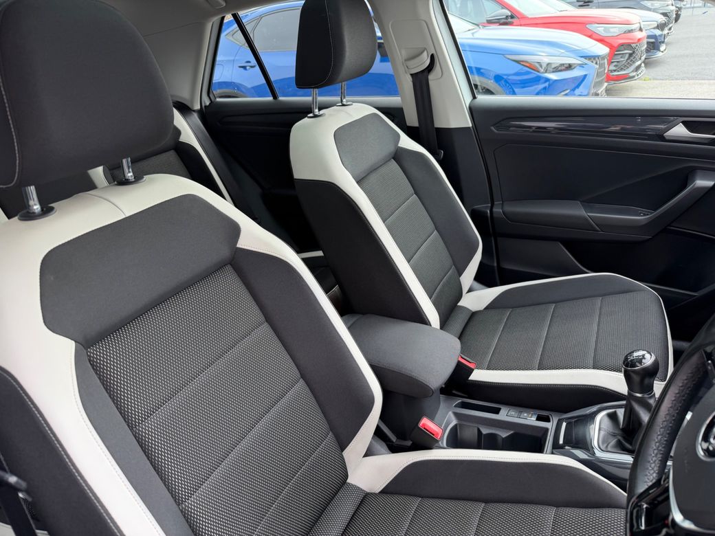 2019 Volkswagen T-Roc