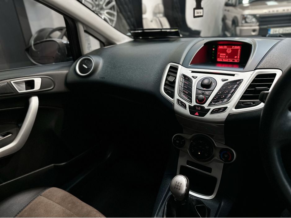 2012 Ford Fiesta