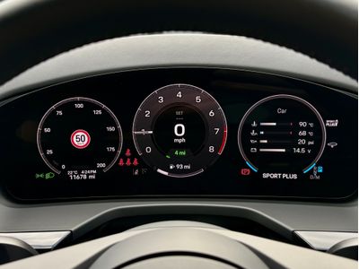 2025 Porsche Panamera