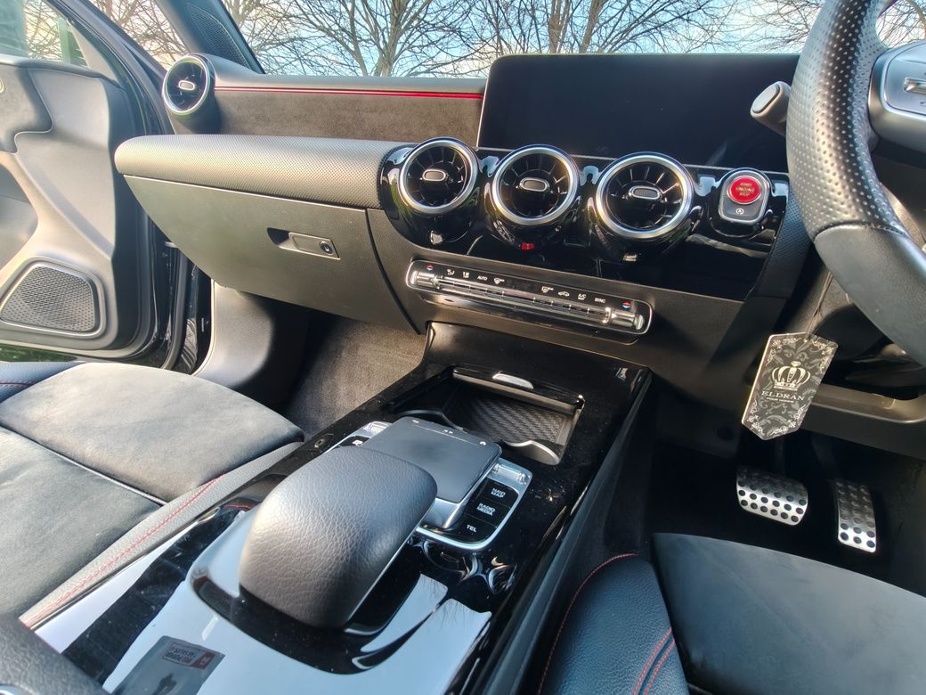 2018 Mercedes-Benz A 180