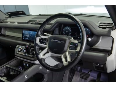 2023 Land Rover Defender