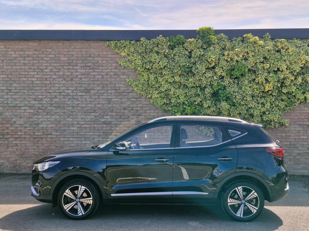 2020 MG ZS