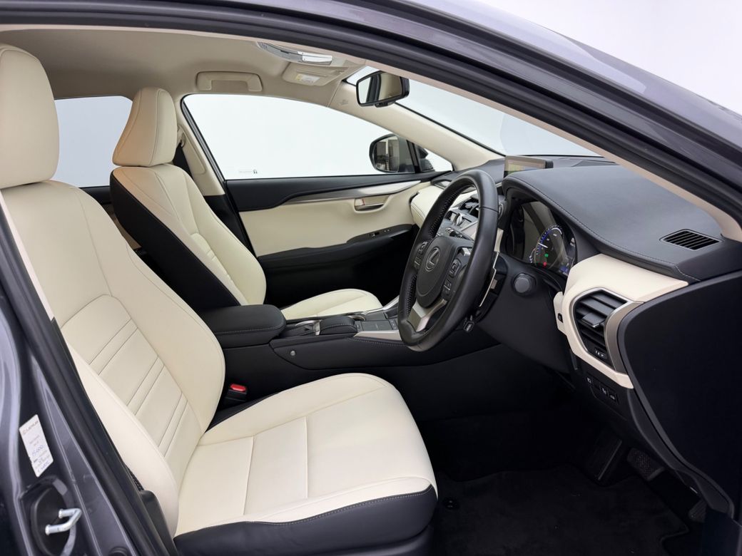 2021 Lexus NX 300h