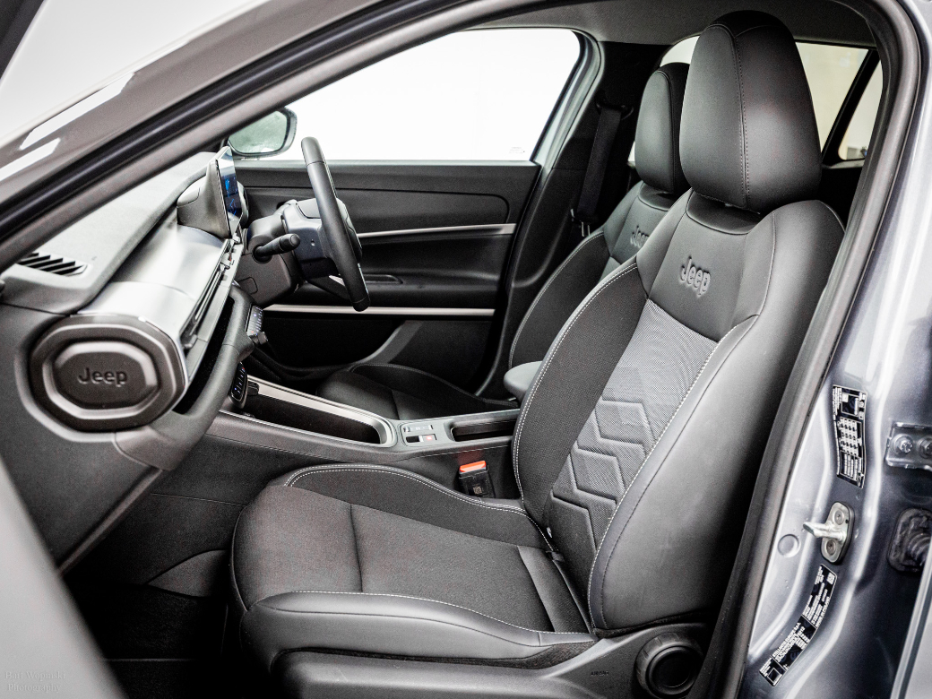 2025 Jeep Avenger
