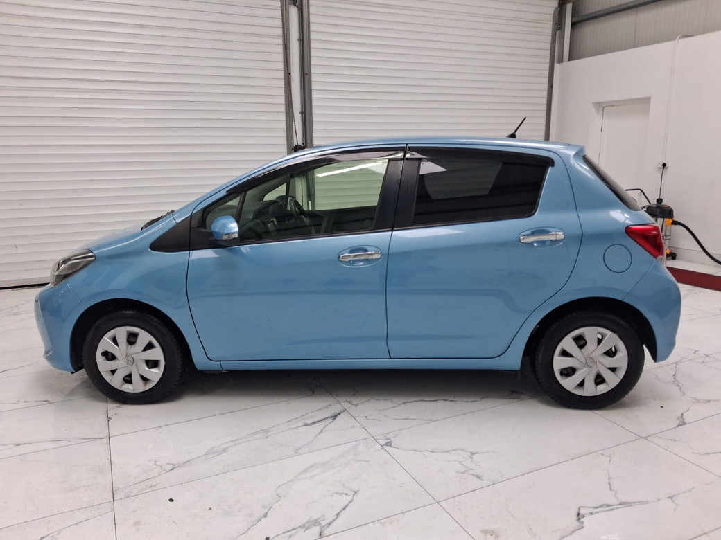 2016 Toyota Vitz