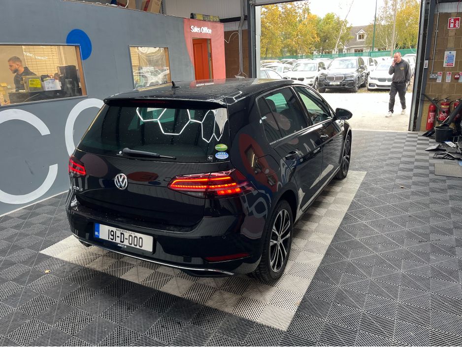 2019 Volkswagen Golf