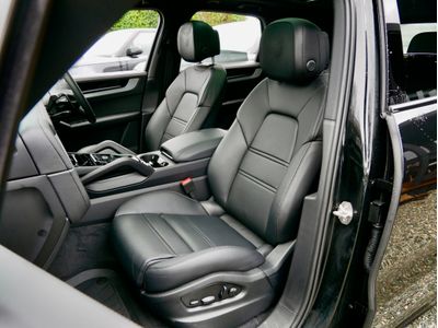 2025 Porsche Cayenne