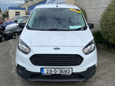 2023 Ford Transit Courier
