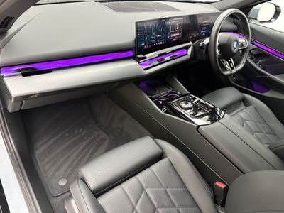 2024 BMW i5