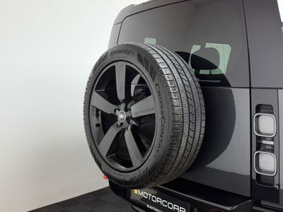 2025 Land Rover Defender