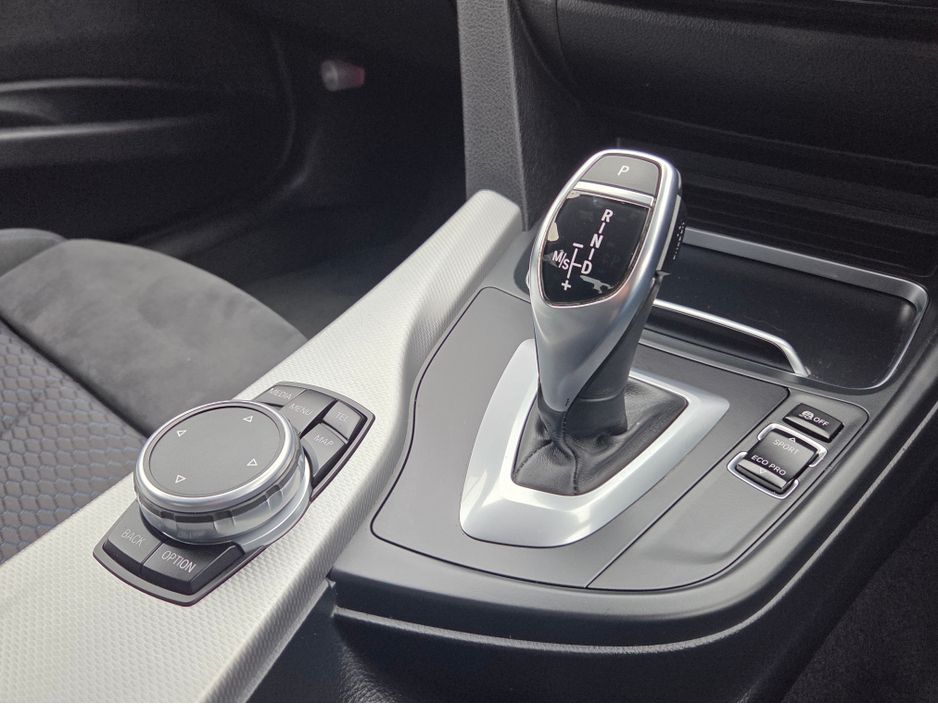 2016 BMW 3 Series