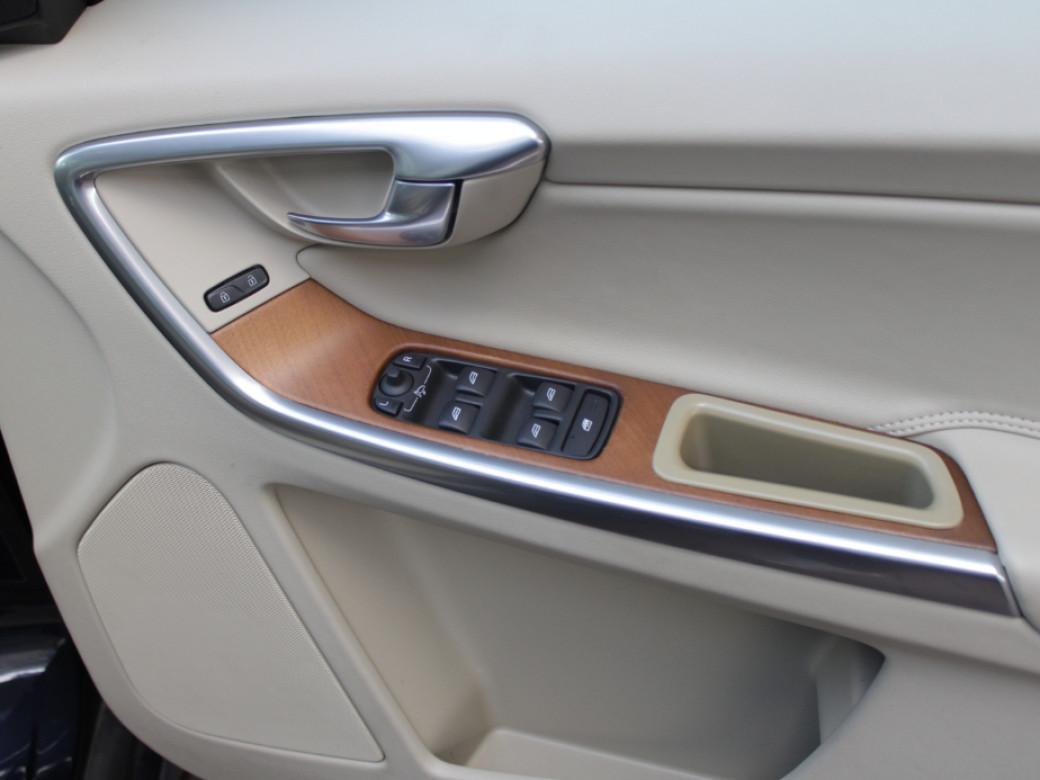 2017 Volvo XC60