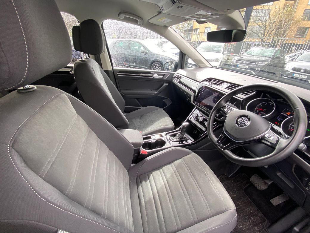 2021 Volkswagen Touran