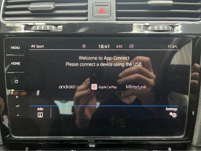 2018 Volkswagen Golf