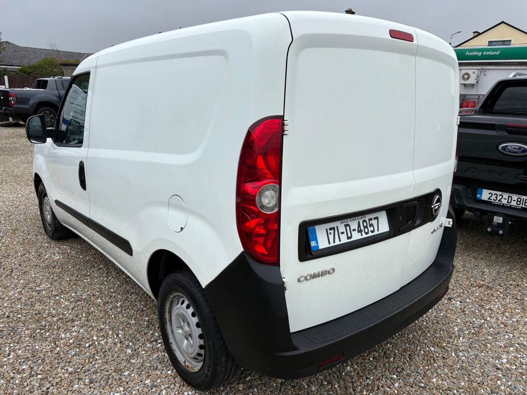 2017 Opel Combo